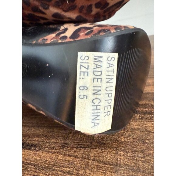UNSENSORED women’s size 6.5/7 cheetah stilettos - Picture 11 of 12